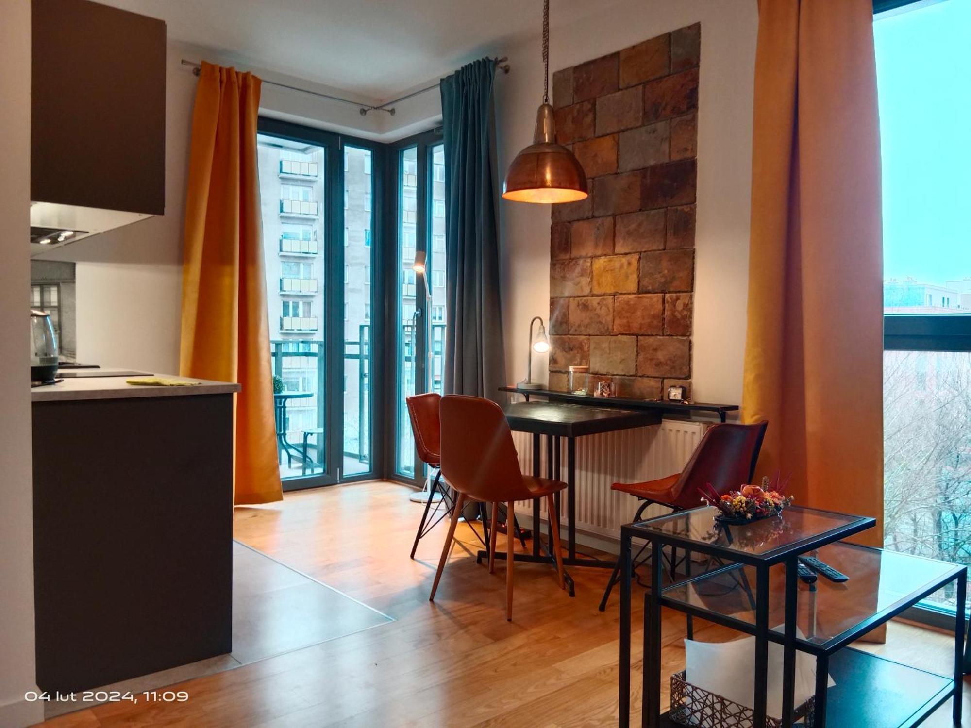 Uroczy Apartament Dlugie Ogrody 48 Gdańsk Kültér fotó